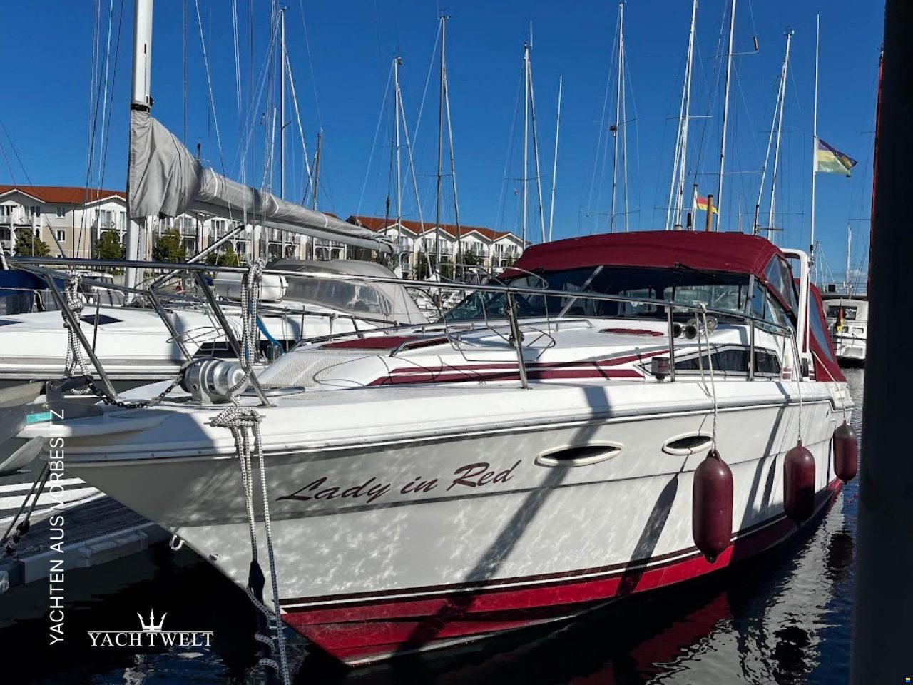 Sea Ray DA 300 SUNDANCER