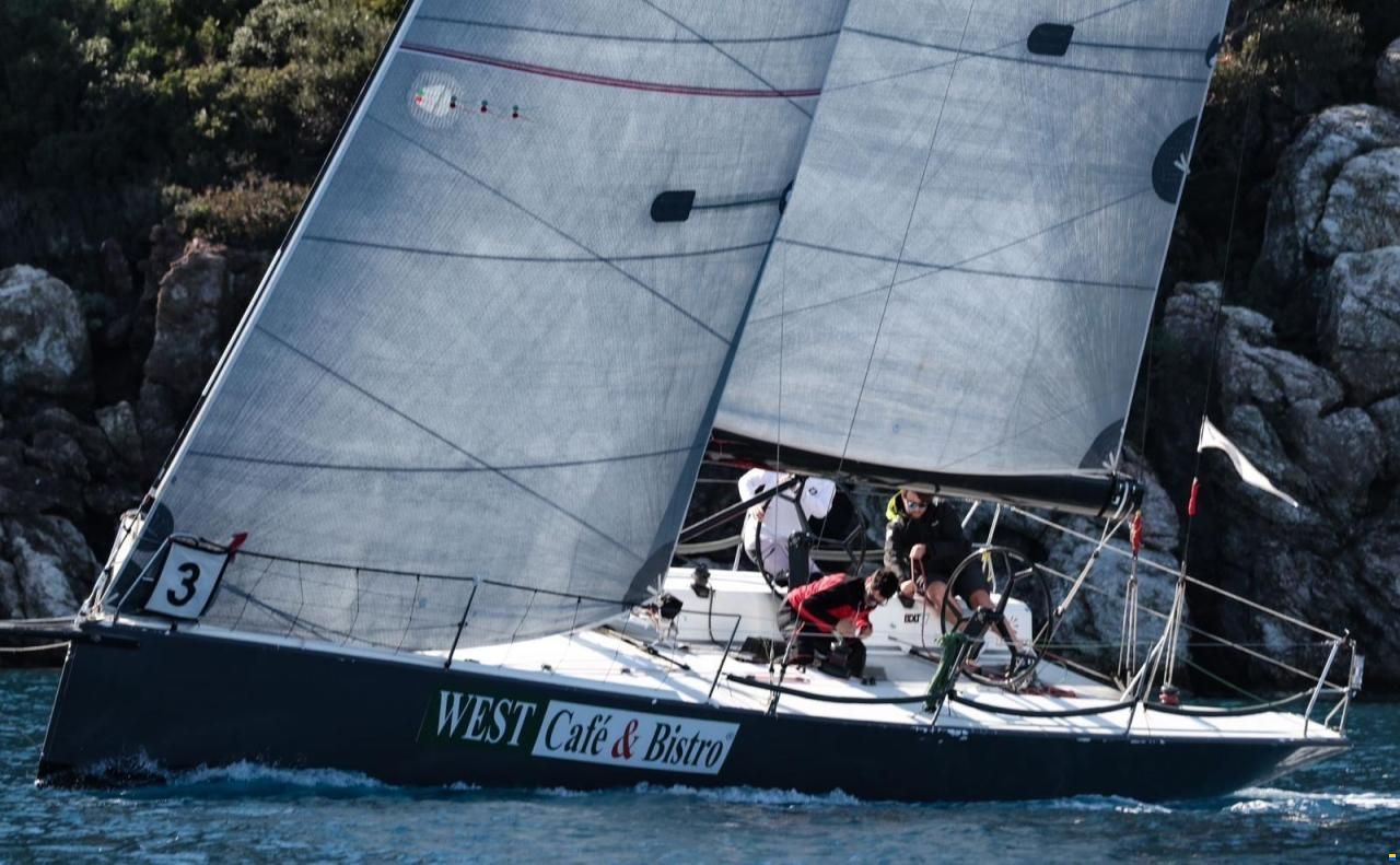 Bolt 37