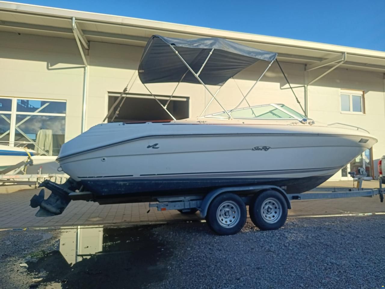 Sea Ray 200 OV