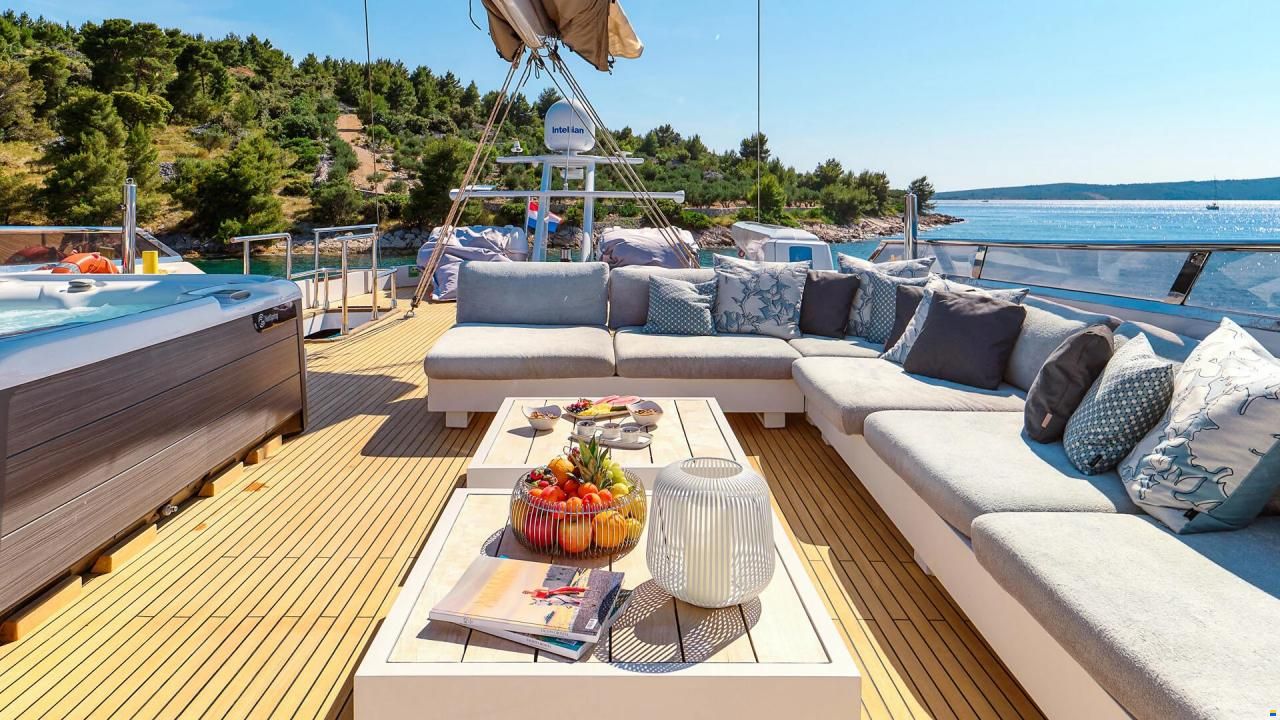 Custom Luxury 32m Motor Sailer