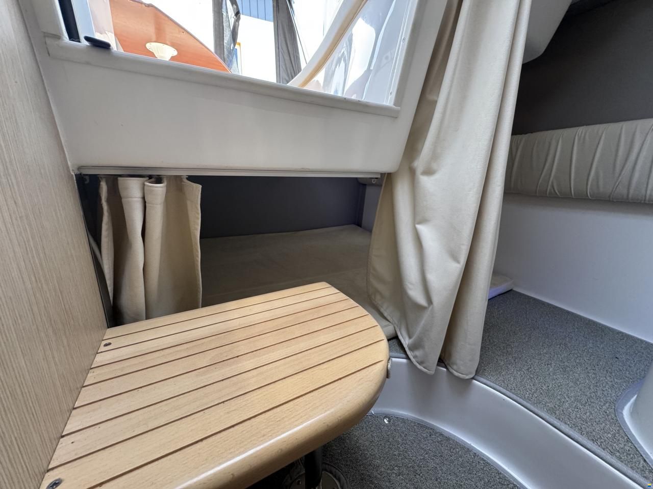 Saver 690 Cabin