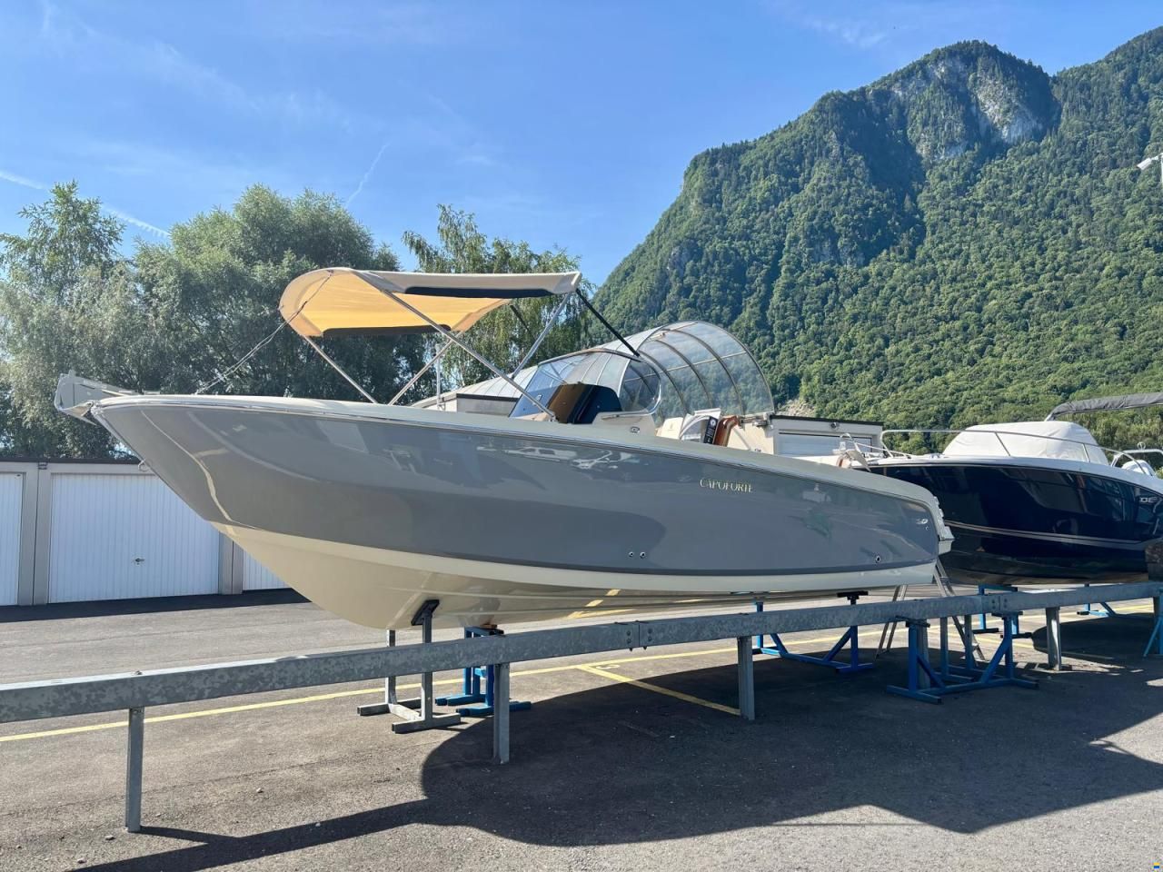 Invictus FX240