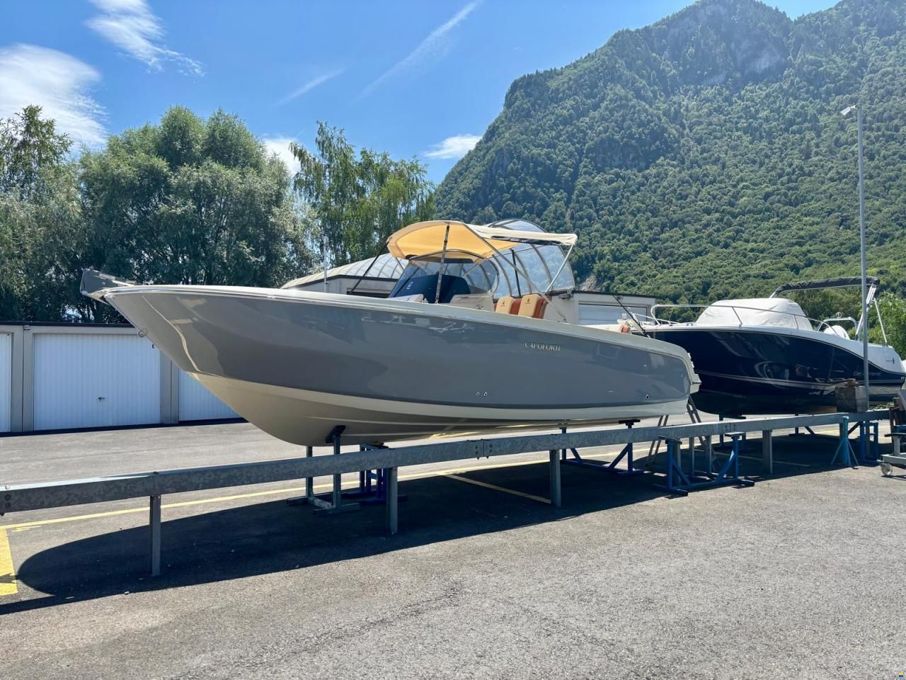 Invictus FX240
