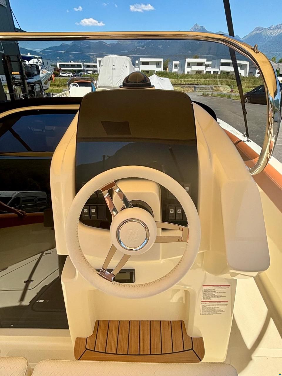 Invictus FX240