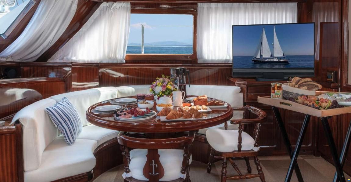 CCYD Royal Sailing Yacht