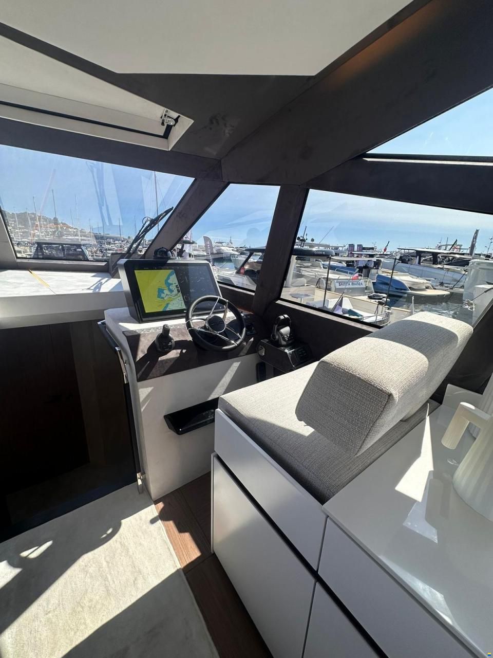 Evo Yachts R+ 58 R6