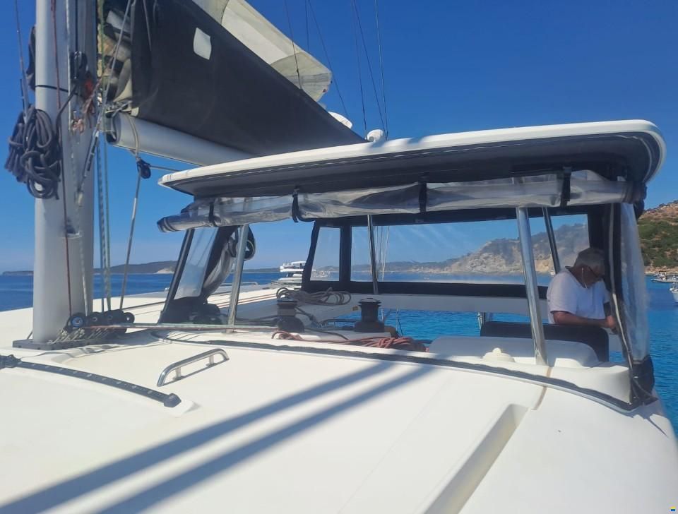 Lagoon 42