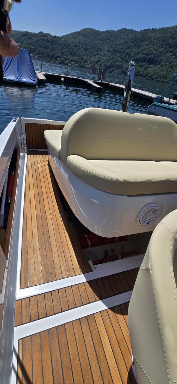 Ganz Boats OVATION 7.6 OPEN