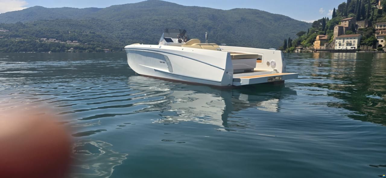 Ganz Boats OVATION 7.6 OPEN