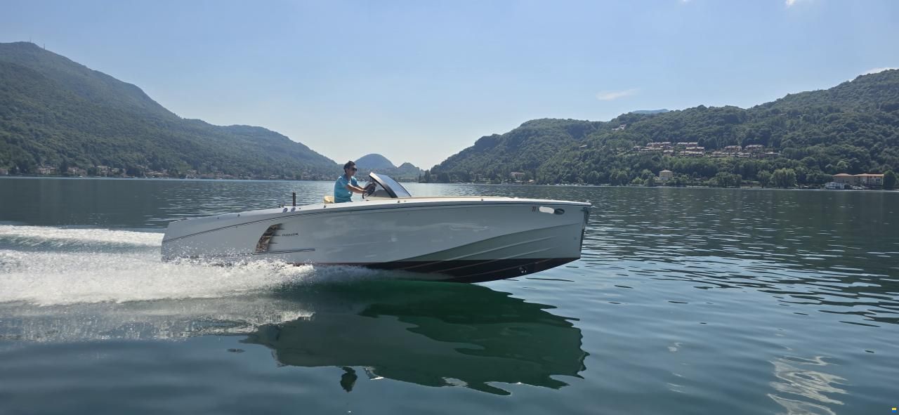 Ganz Boats OVATION 7.6 OPEN