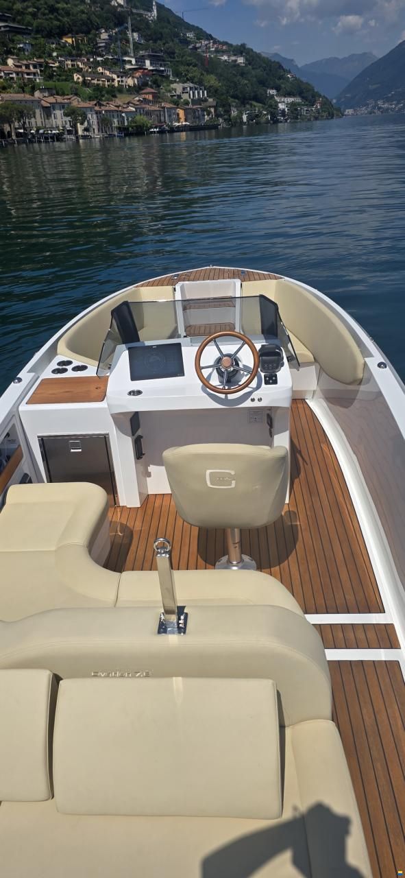 Ganz Boats OVATION 7.6 OPEN