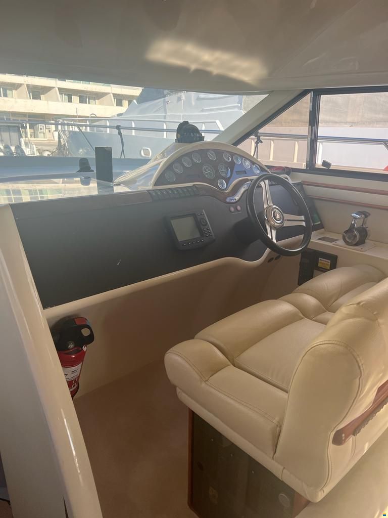 Fairline Phantom 42
