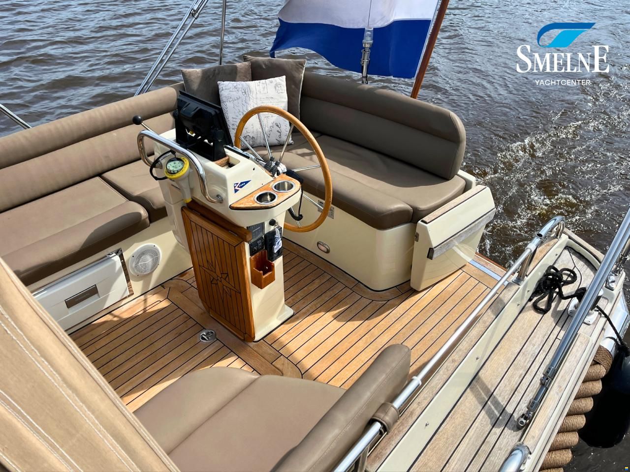 Intercruiser 29