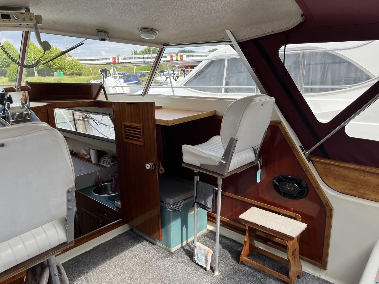 Amerglass 32