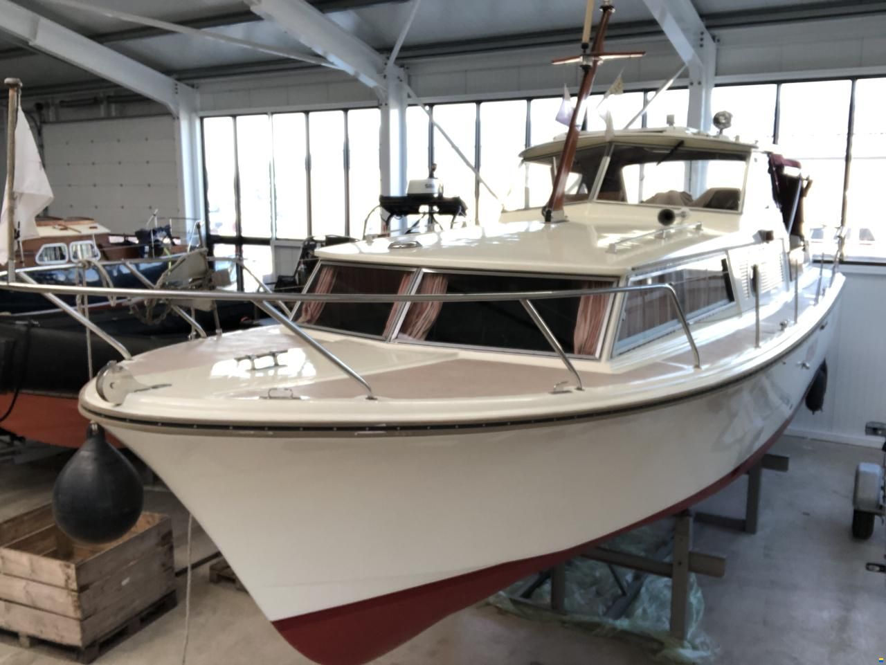 Amerglass 32