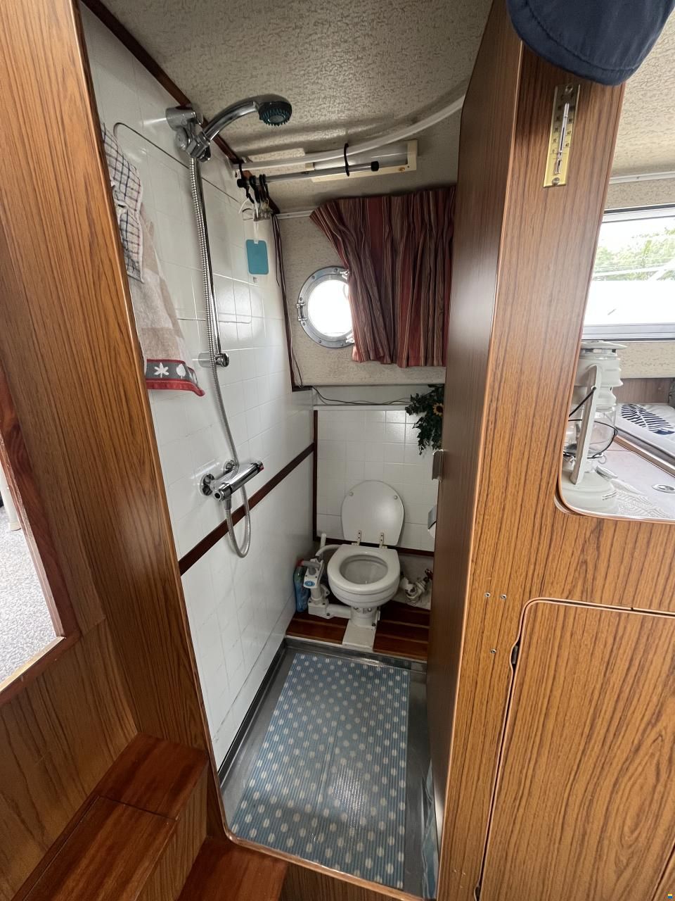 Amerglass 32