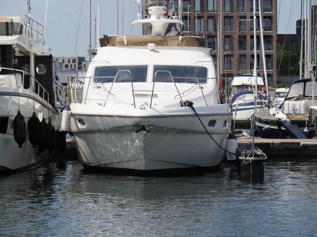 Sealine 420 Statesman