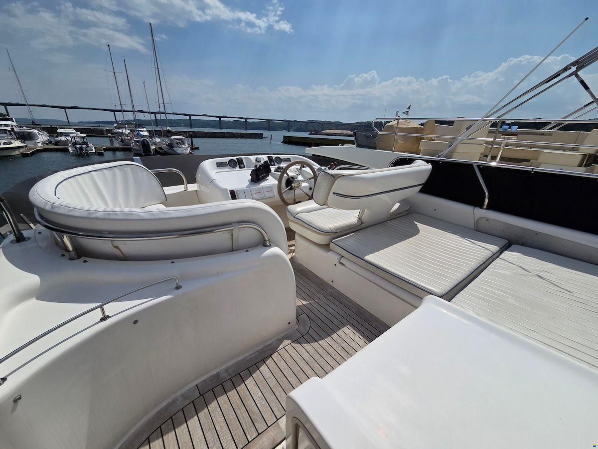 Sealine 420 Statesman