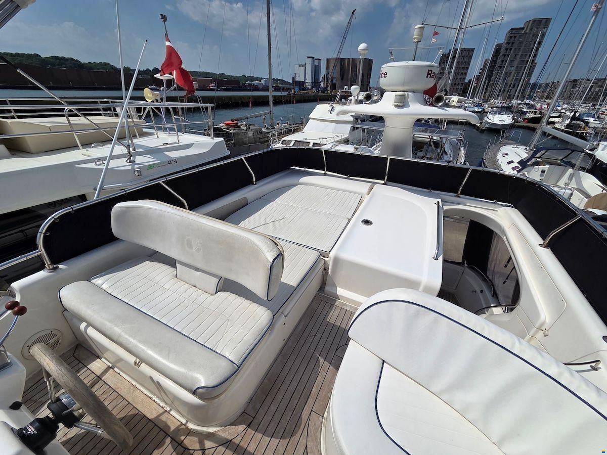 Sealine 420 Statesman