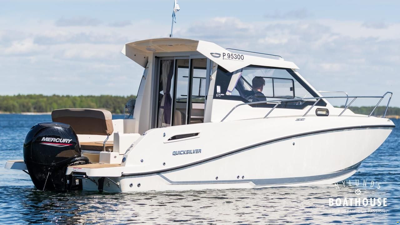 Quicksilver Activ 675 Weekend
