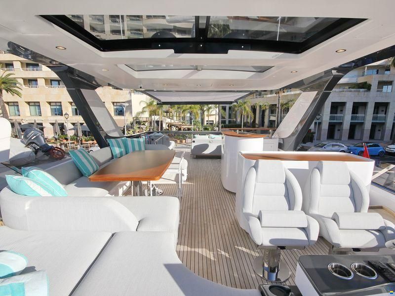 Azimut Yacht 78