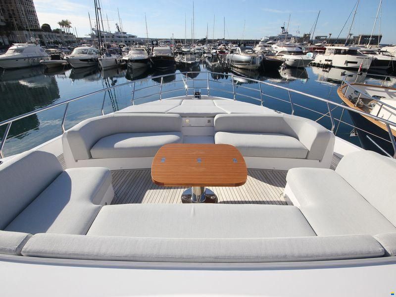 Azimut Yacht 78