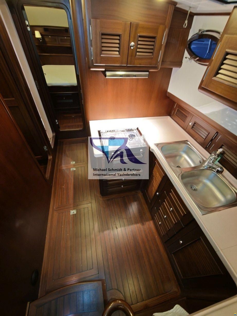 Rapsody 48 Offshore