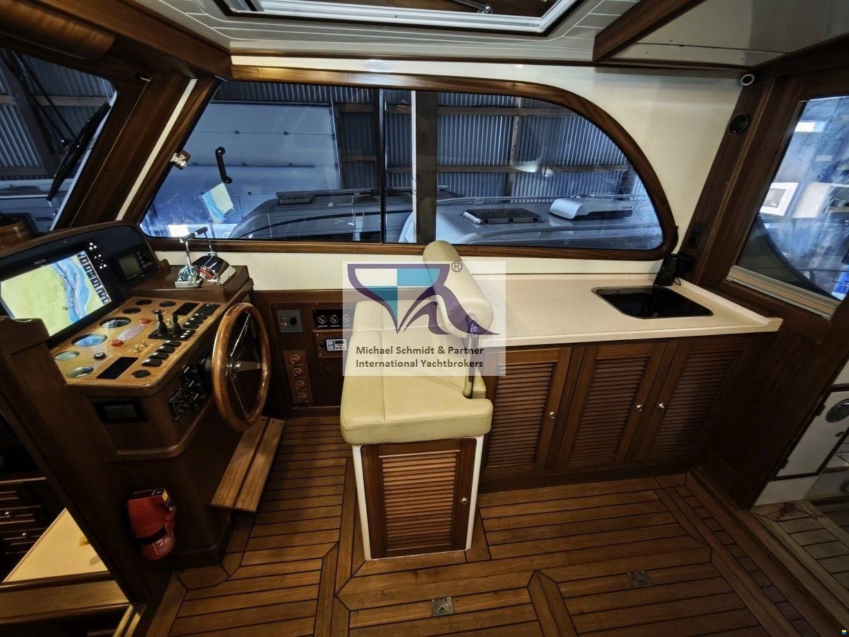Rapsody 48 Offshore