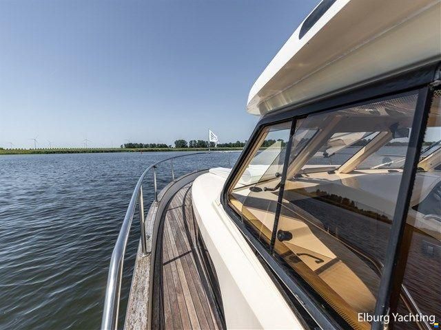 Greenline 33