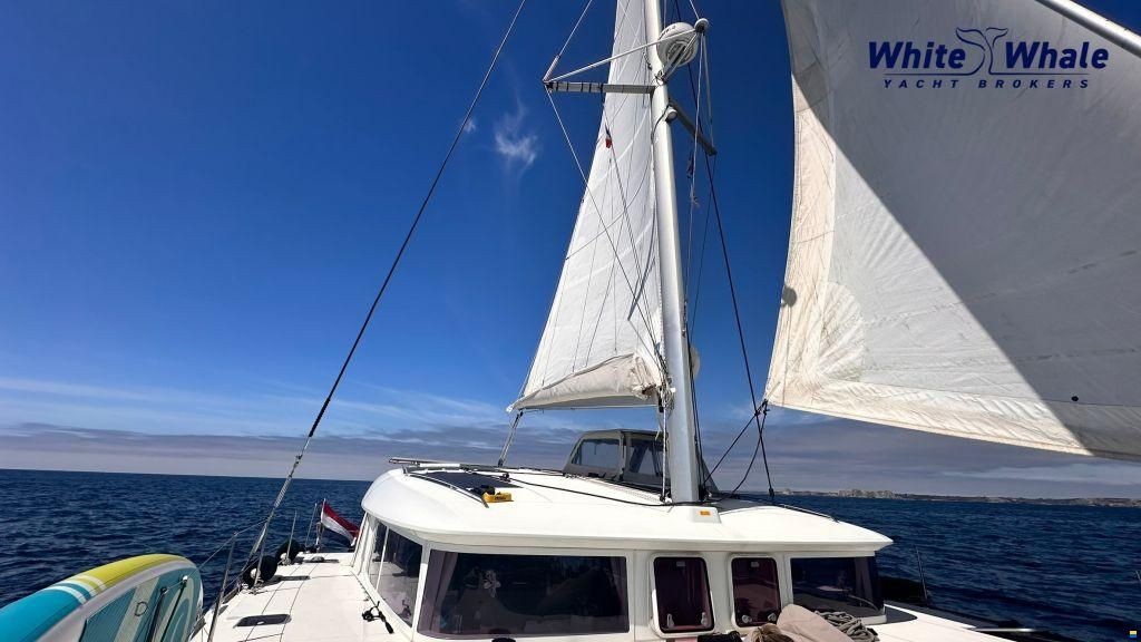 Lagoon 400