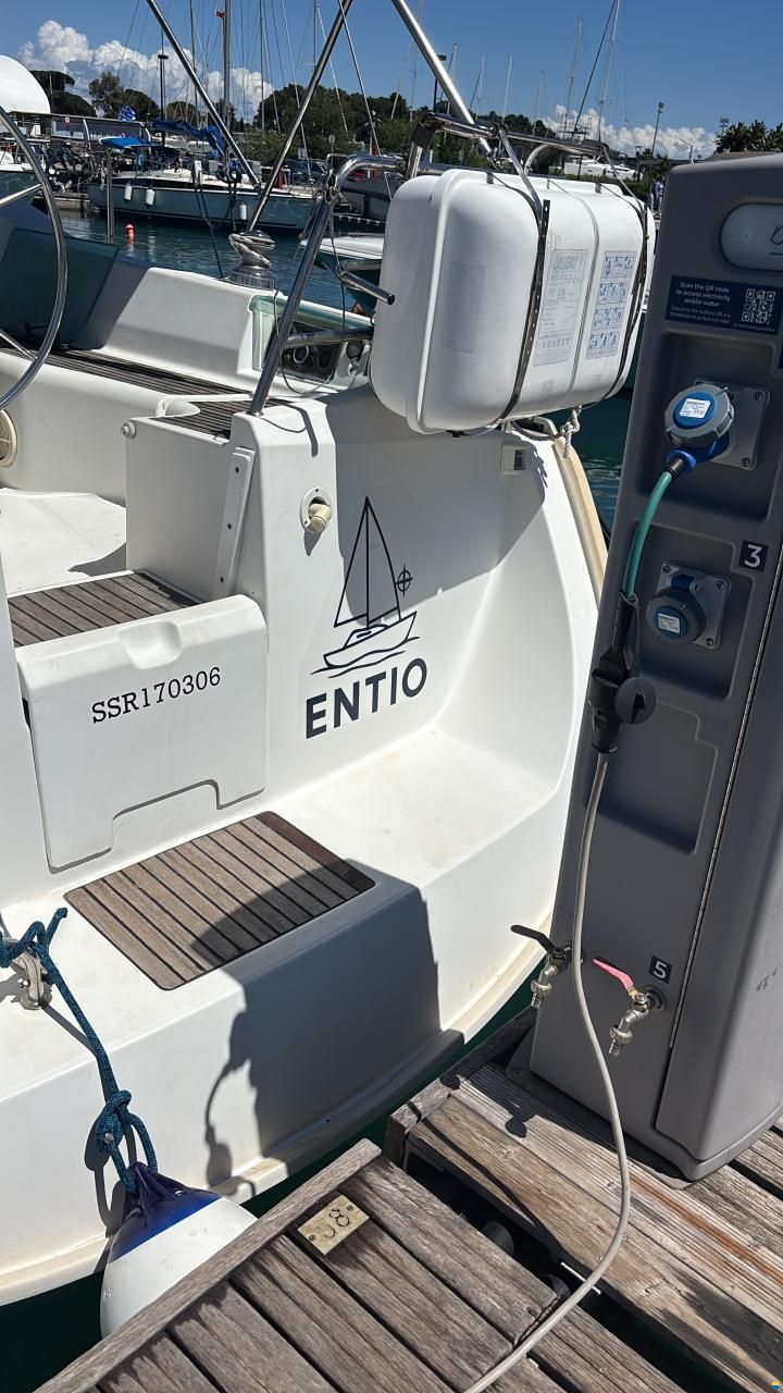 Beneteau Oceanis 331