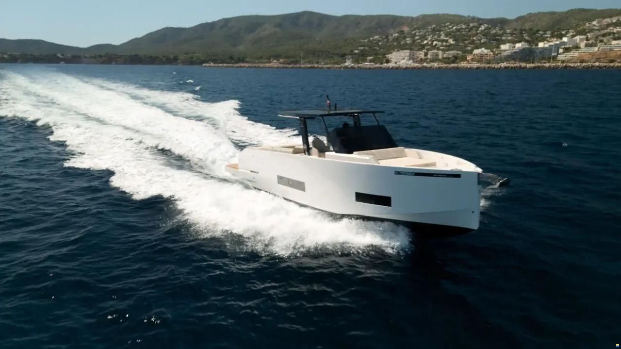 De Antonio D42 Open