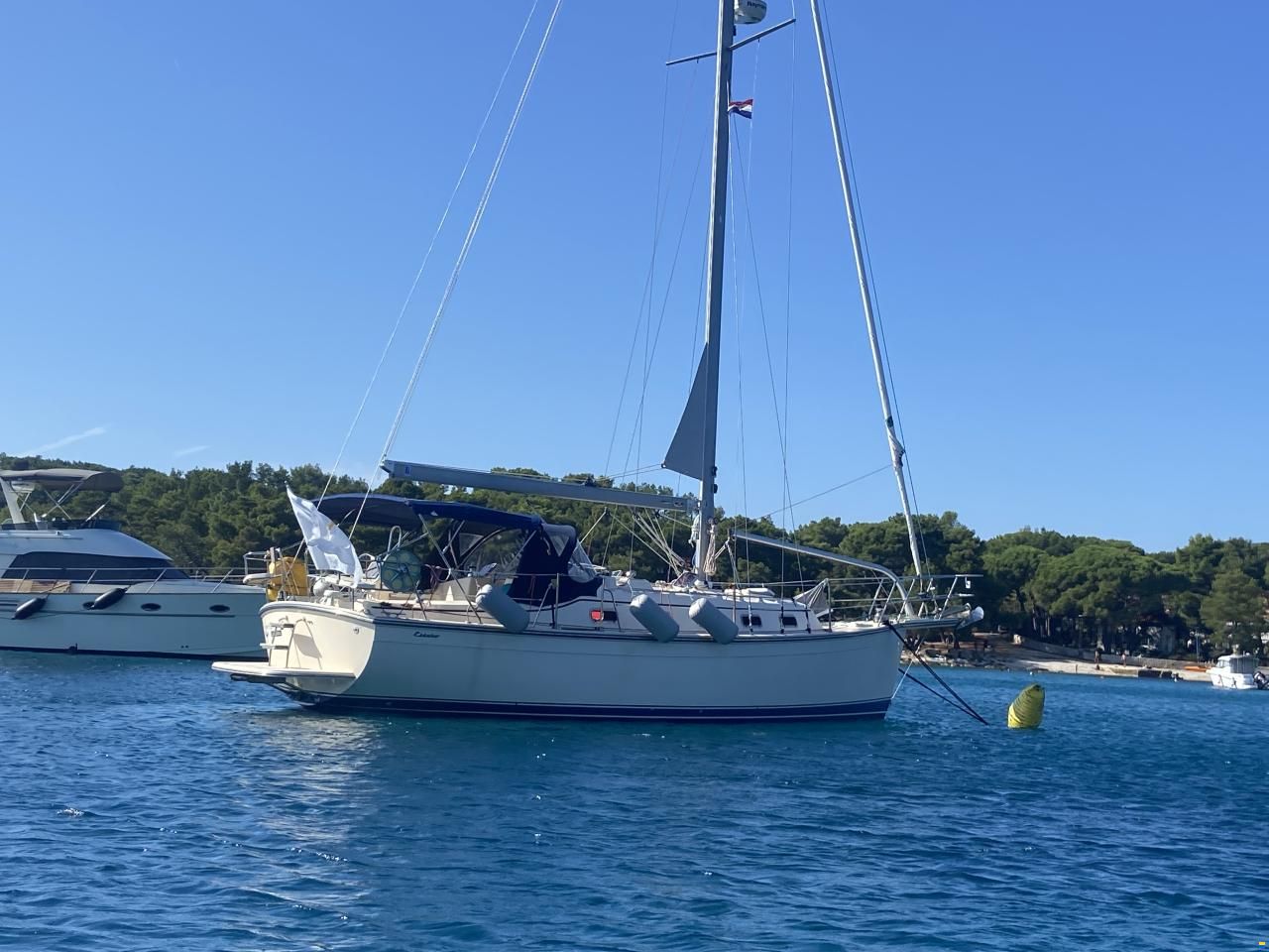 Island Packet Estero