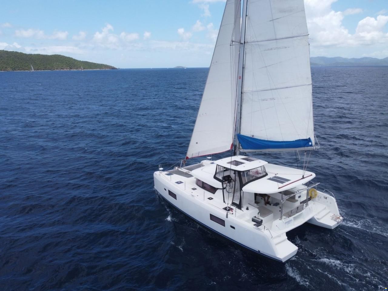 Lagoon 42