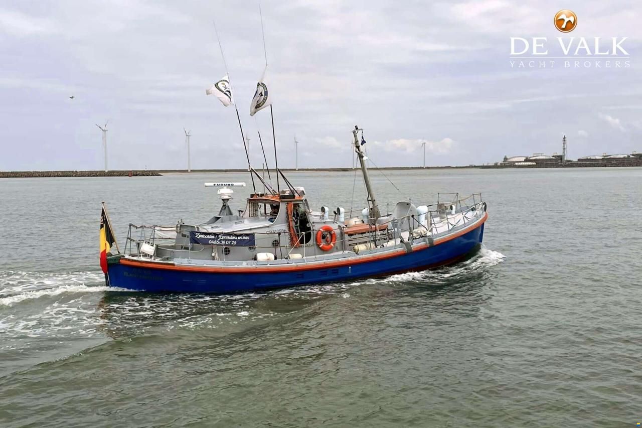 Waarschip 1076 Custom