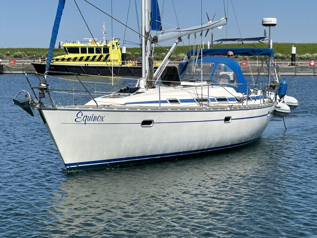 Bavaria 37