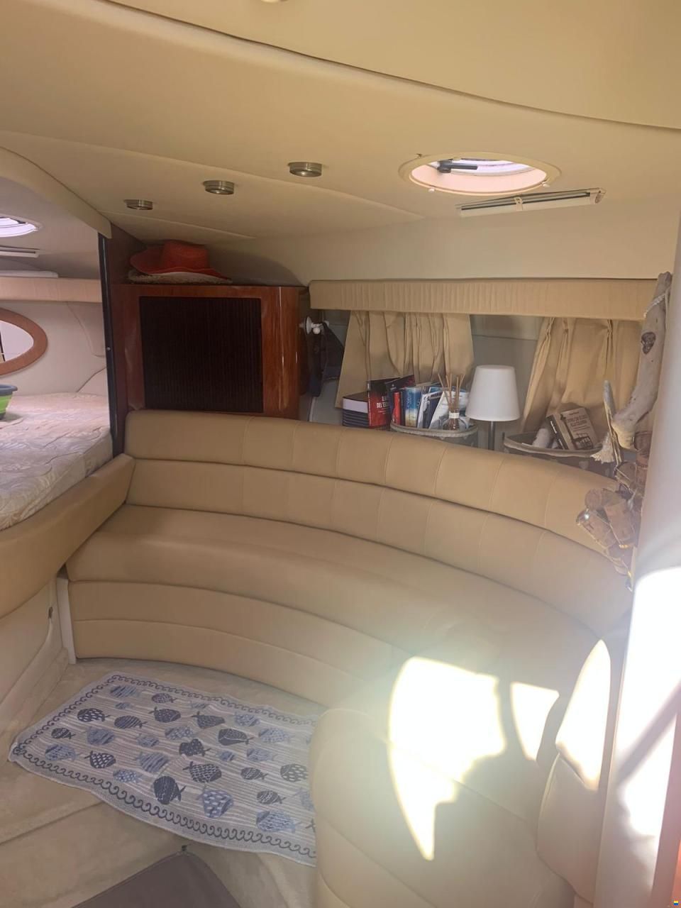 Monterey 322 Cruiser
