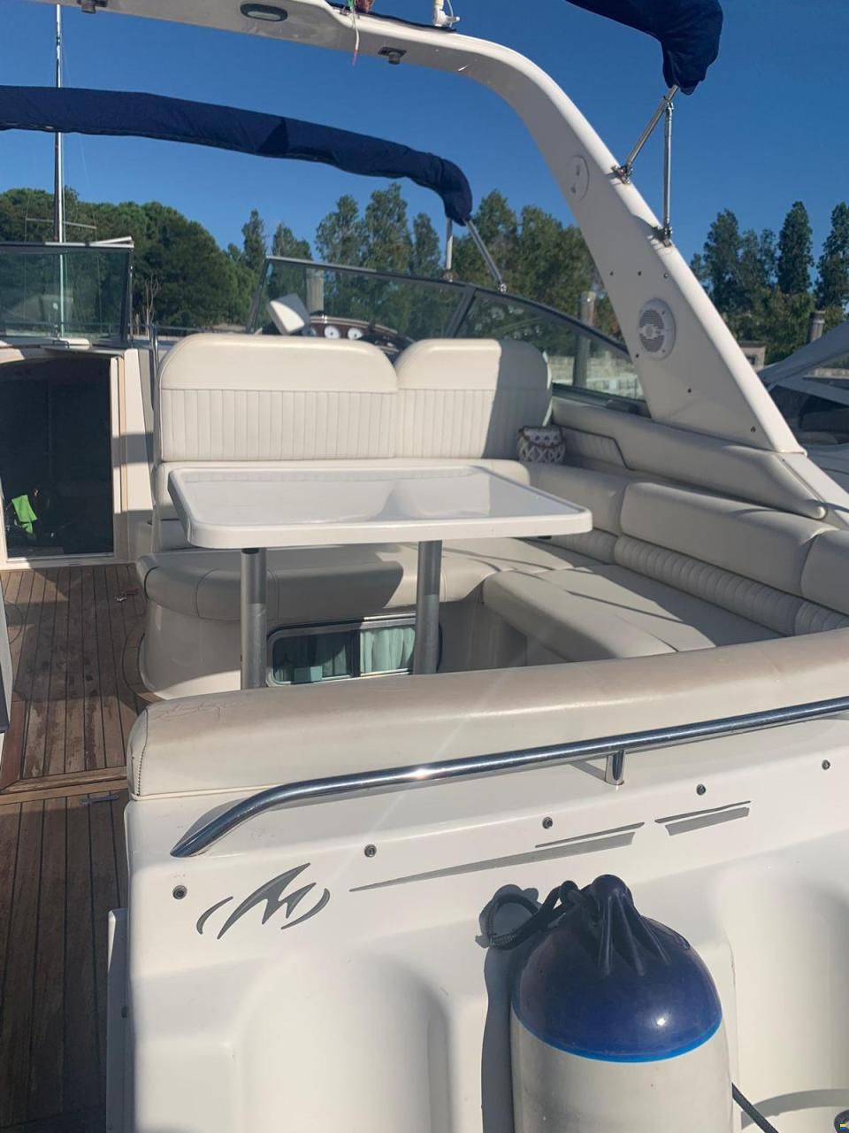 Monterey 322 Cruiser