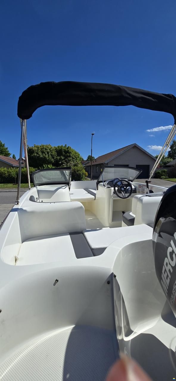 Bayliner Element e5