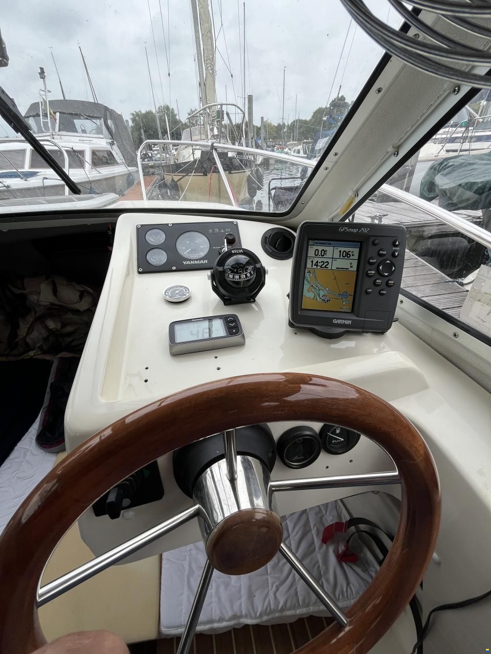Bella 703