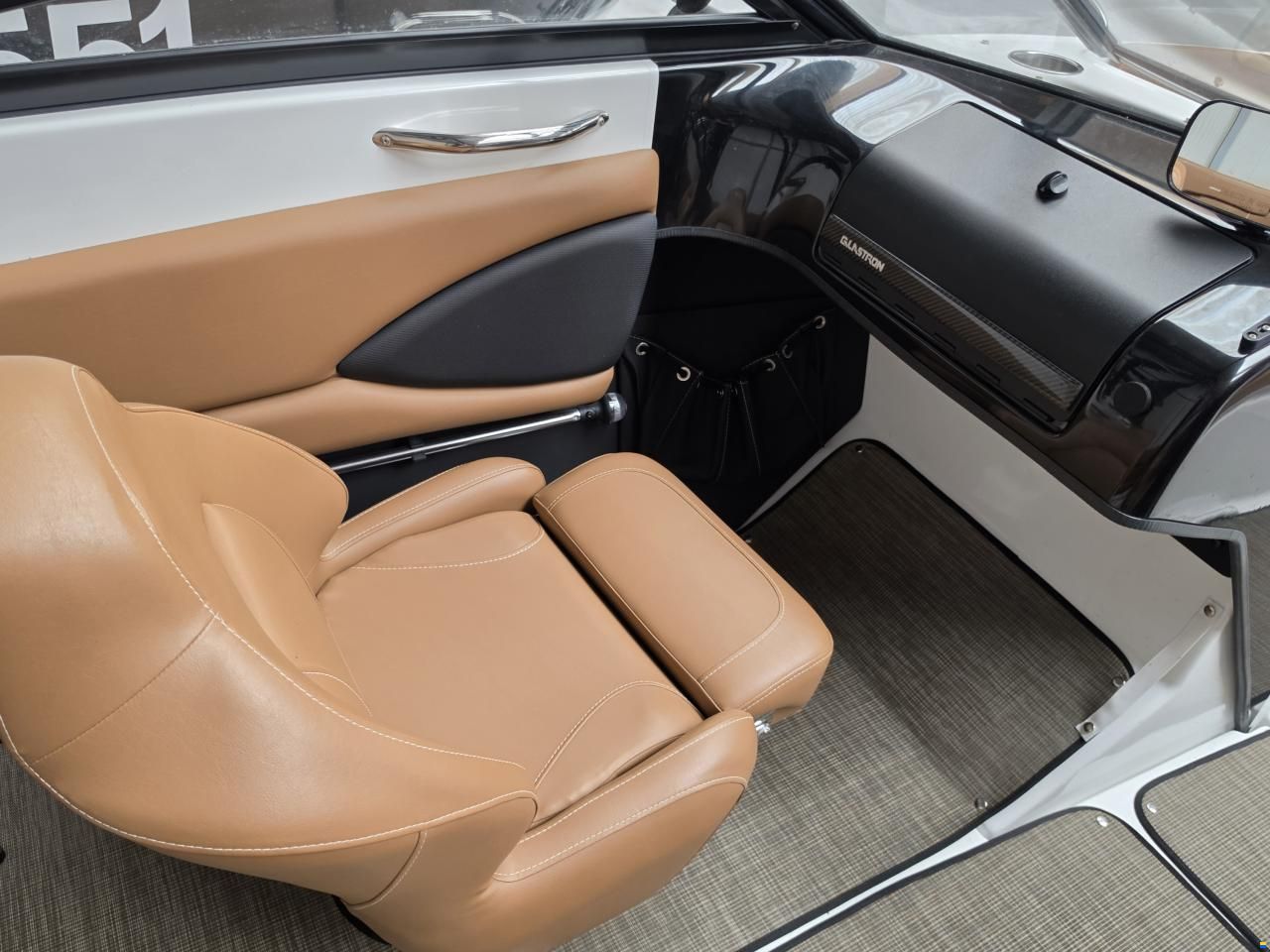 Glastron GT 205
