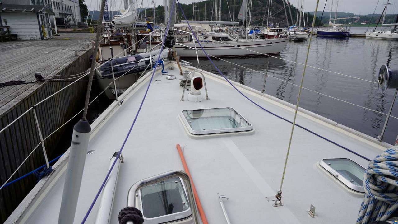 Hallberg-Rassy 49