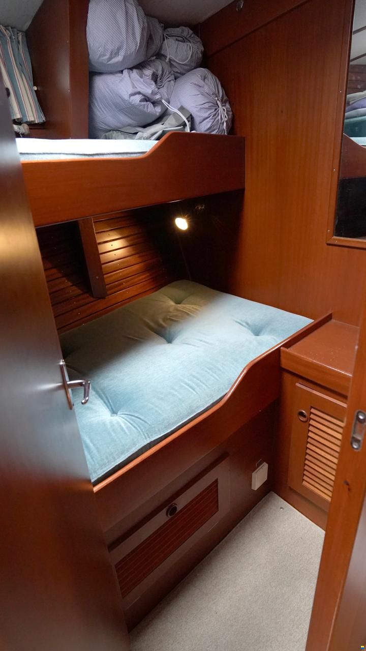 Hallberg-Rassy 49