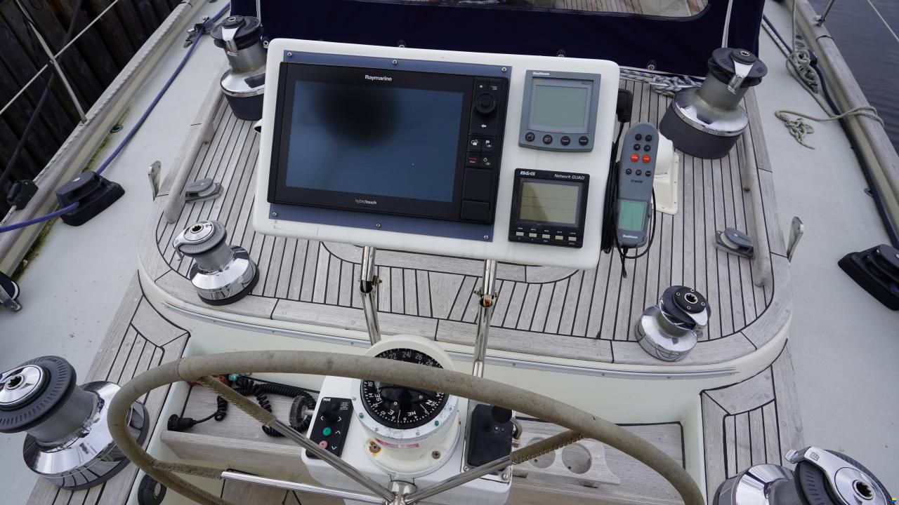 Hallberg-Rassy 49