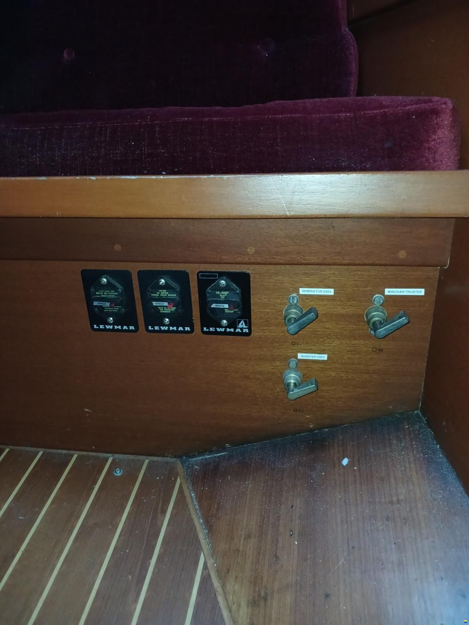 Hallberg-Rassy 49