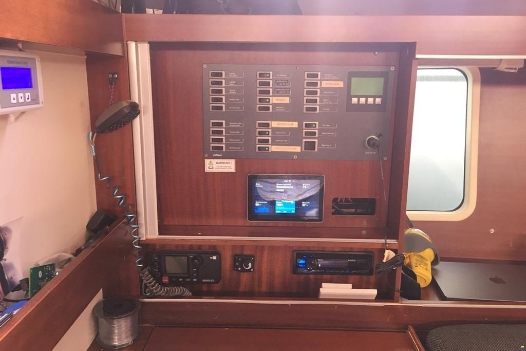 Hanse 445