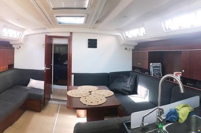 Hanse 445