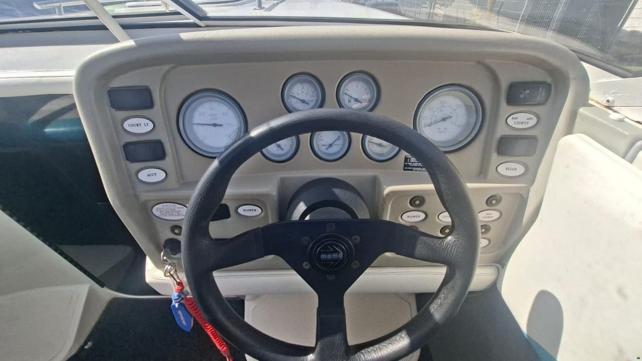 Aquatron 2350 DAYCRUISER