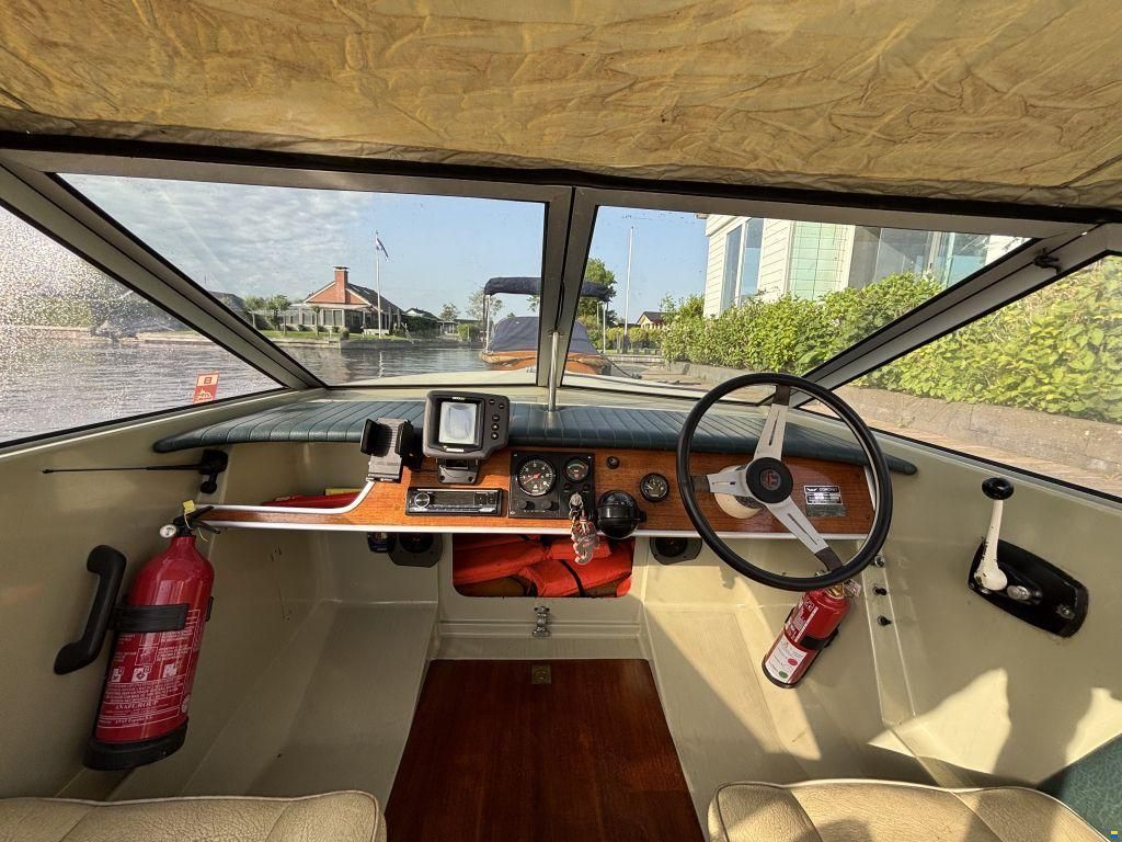 Coronet 17