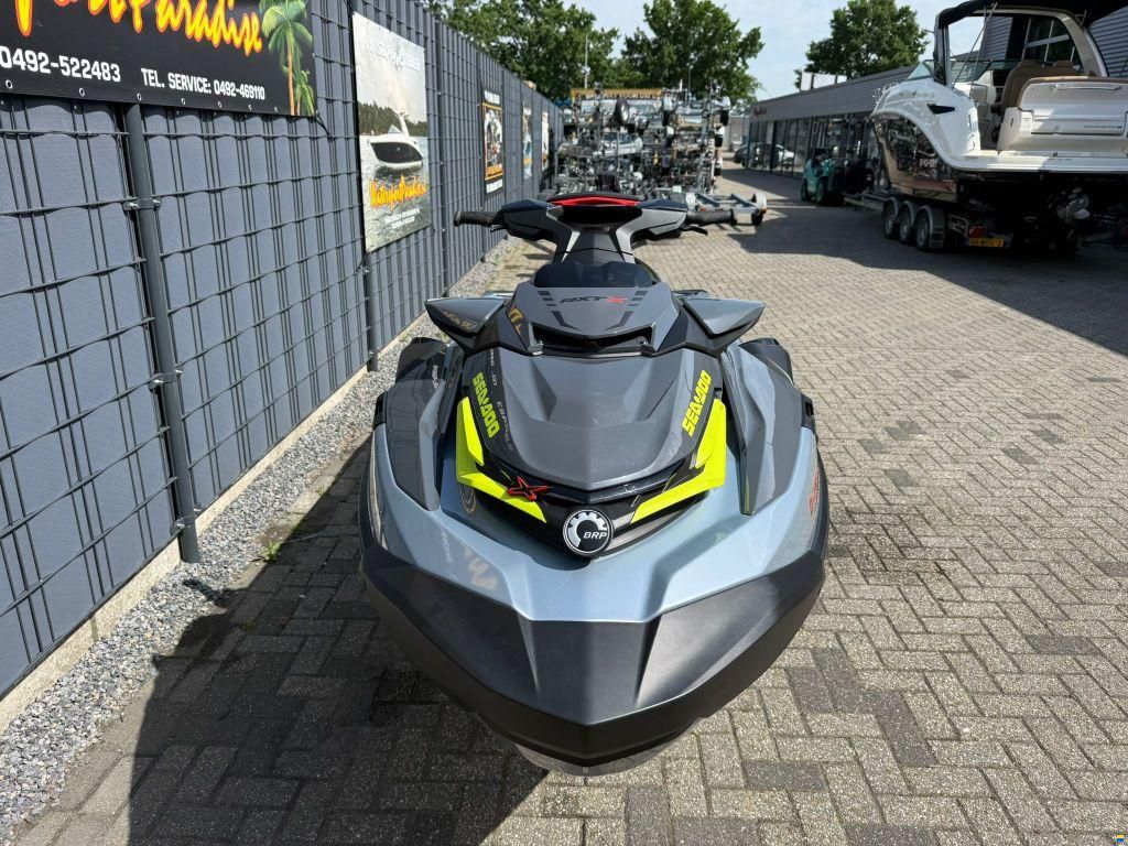 Sea-Doo RXT-X 325